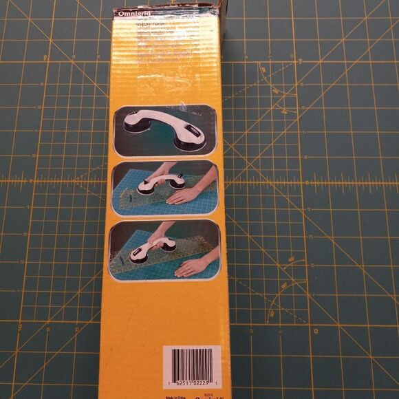 Omnigrid Ruler Grip  - Picture 5 of 5